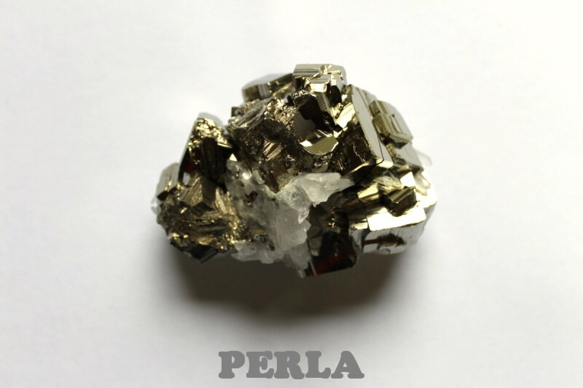 Pyrit Peru 7c